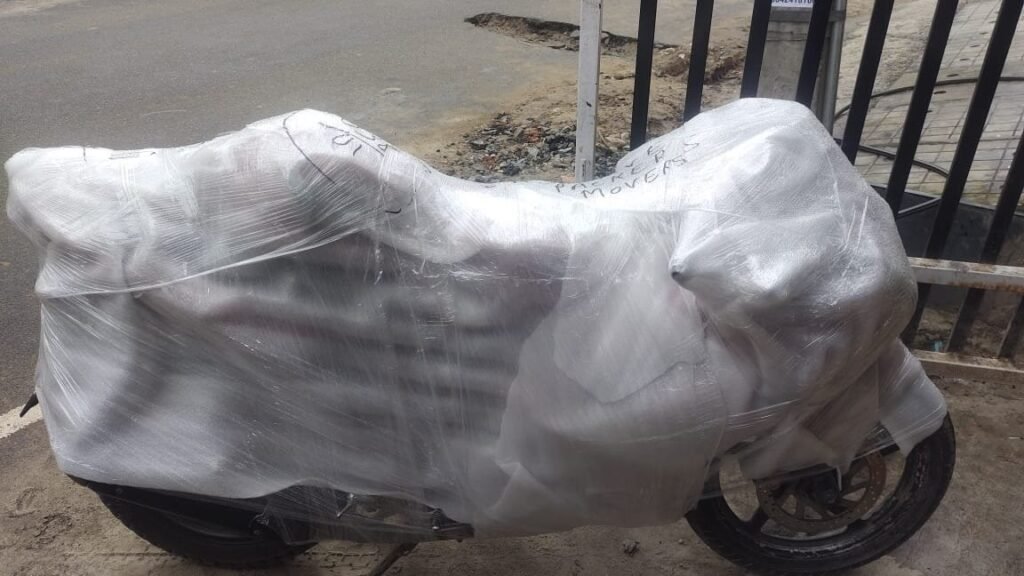 Bike Transport from Delhi to Kozhikode, Best Bike Parcel Service